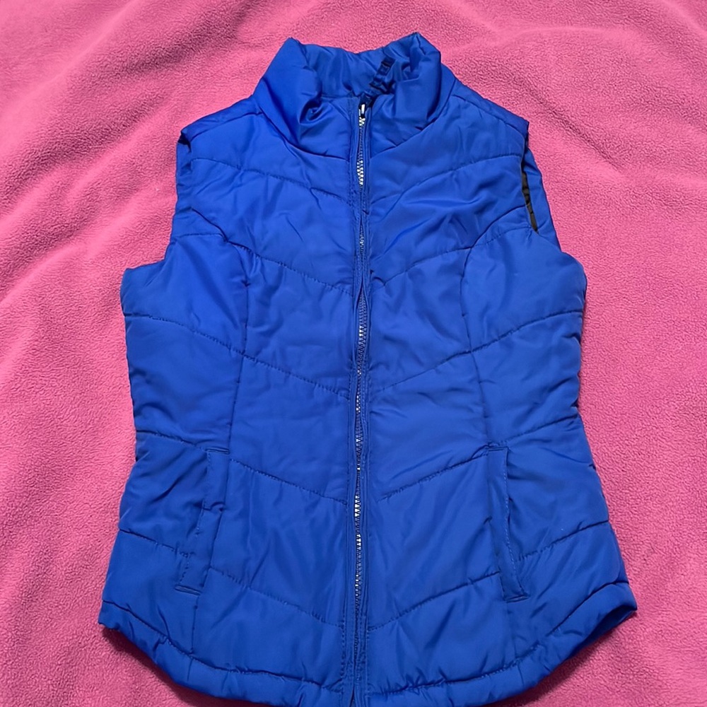 Aeropostale puffer vest